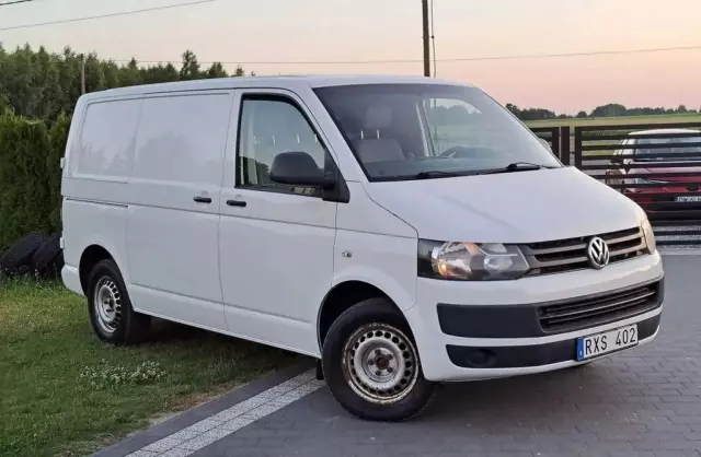 VOLKSWAGEN TRANSPORTER 
