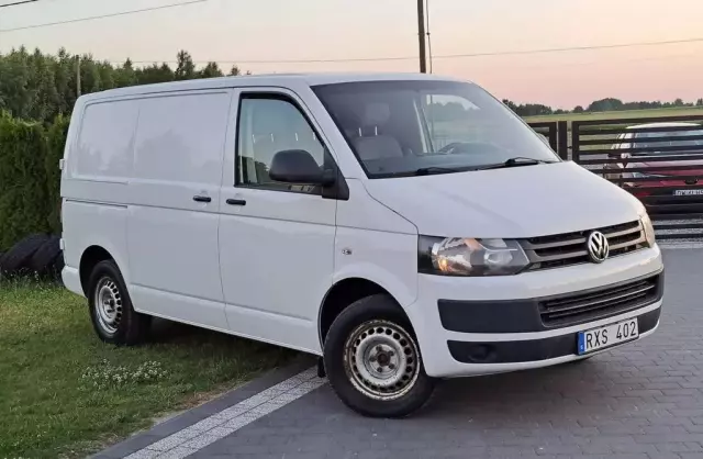 VOLKSWAGEN TRANSPORTER 