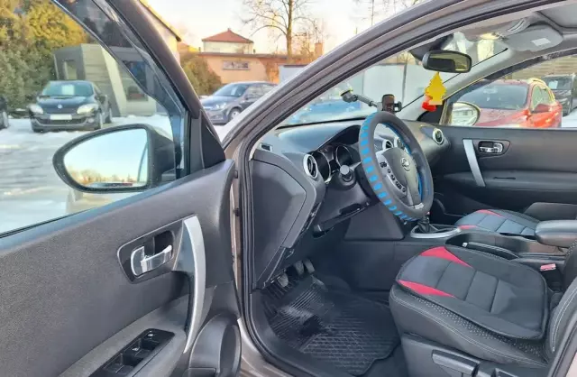 NISSAN Qashqai 1.5 dCi (103 KM)