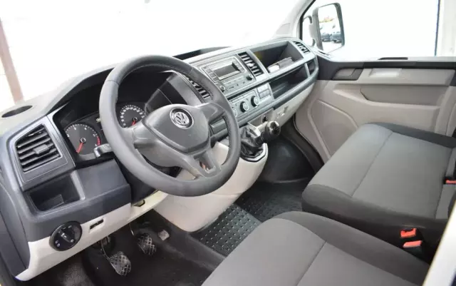 VOLKSWAGEN TRANSPORTER T6 DOKA 