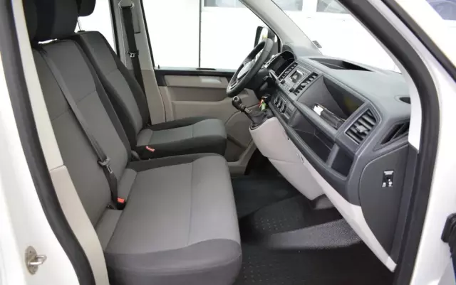 VOLKSWAGEN TRANSPORTER T6 DOKA 