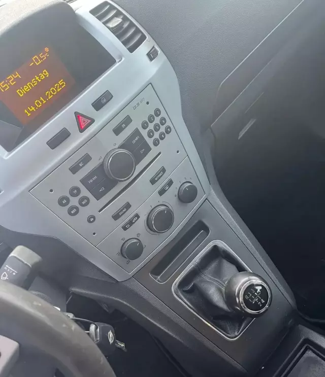 OPEL Zafira 