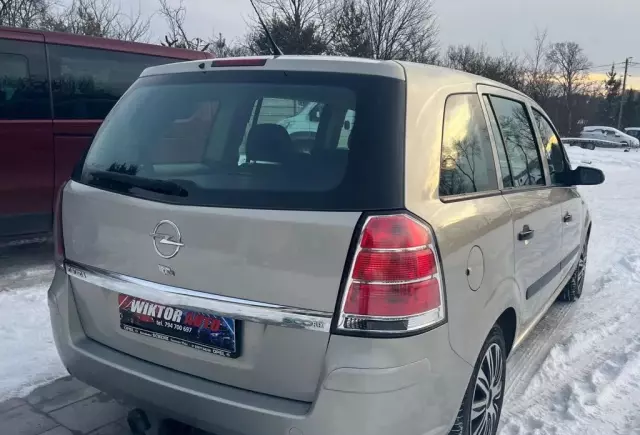 OPEL Zafira 