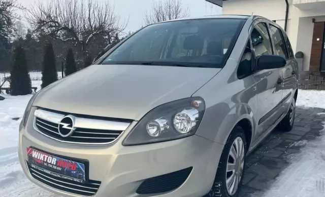 OPEL Zafira 