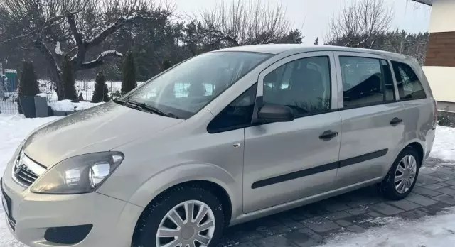OPEL Zafira 