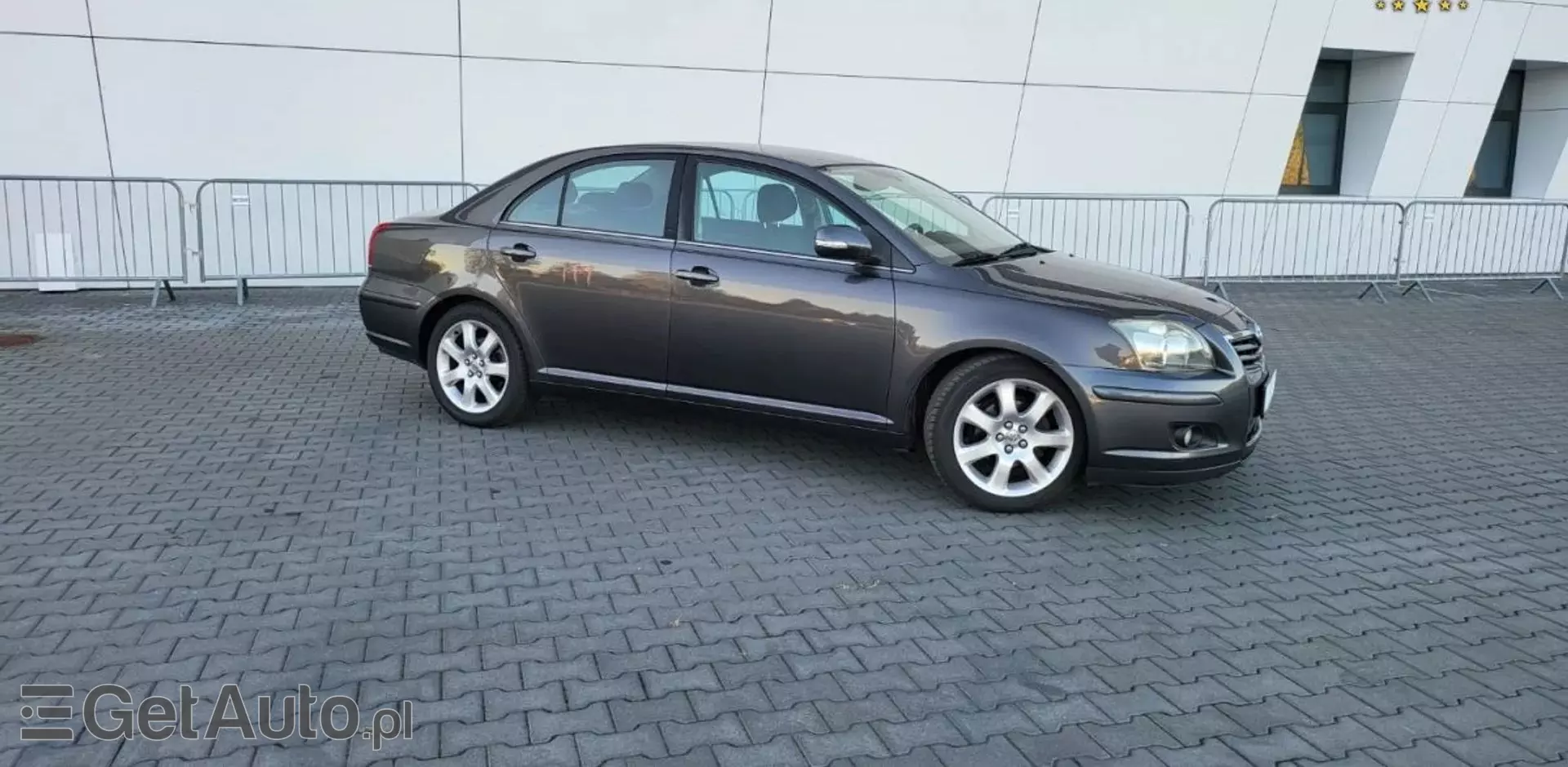 TOYOTA Avensis 