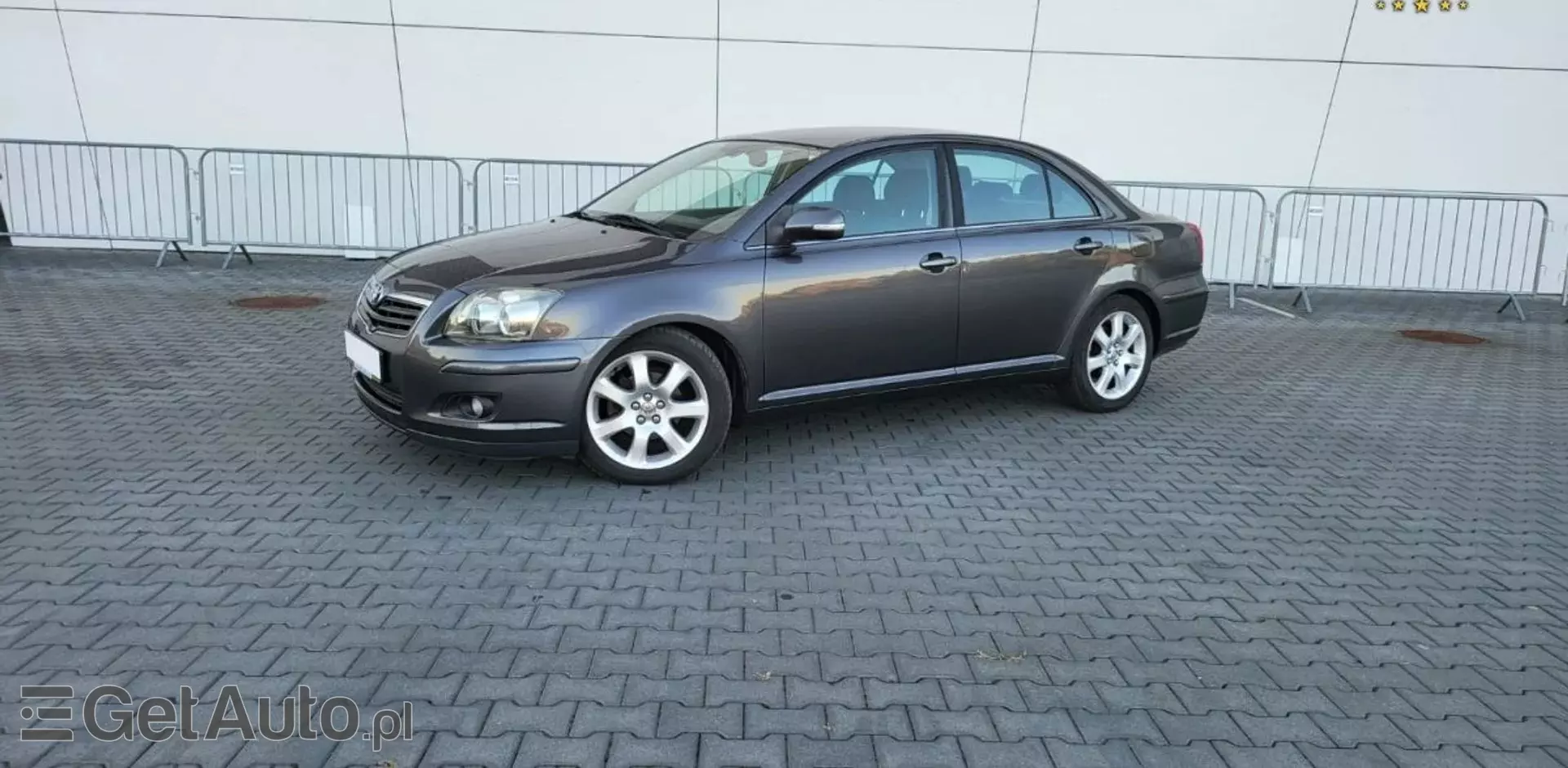 TOYOTA Avensis 