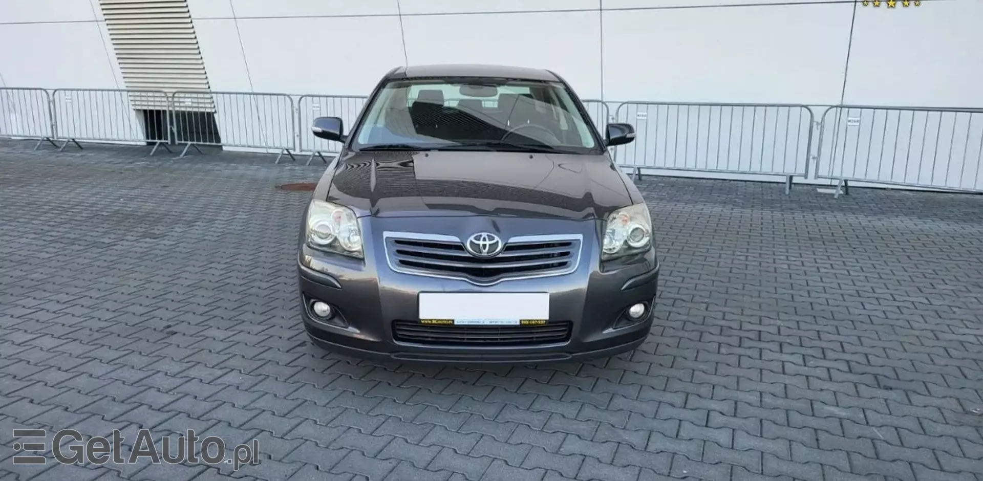 TOYOTA Avensis 
