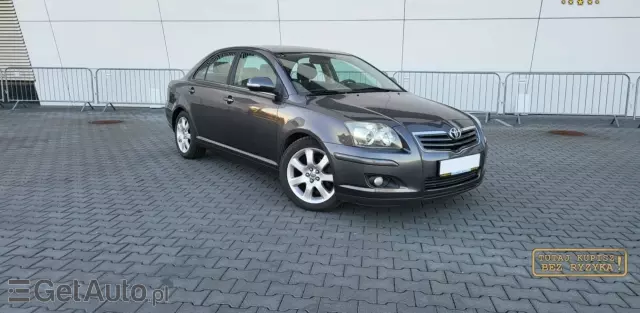 TOYOTA Avensis 