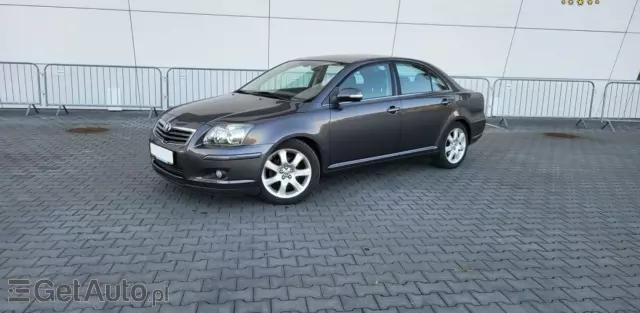 TOYOTA Avensis 