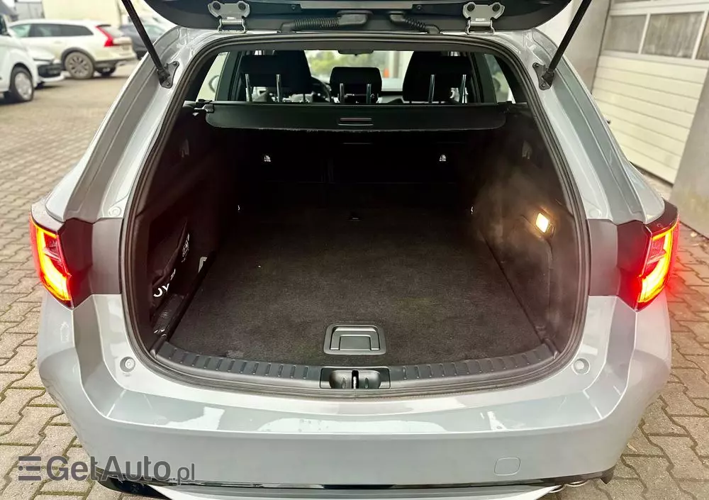 TOYOTA Corolla 2.0 Hybrid Comfort