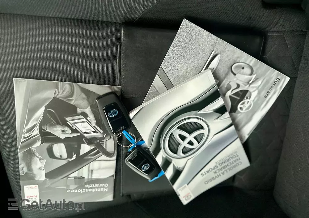 TOYOTA Corolla 2.0 Hybrid Comfort