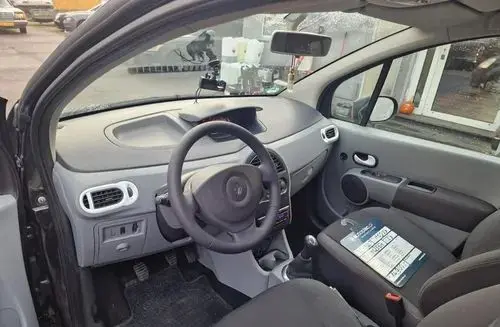 RENAULT Modus 