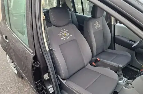 RENAULT Modus 