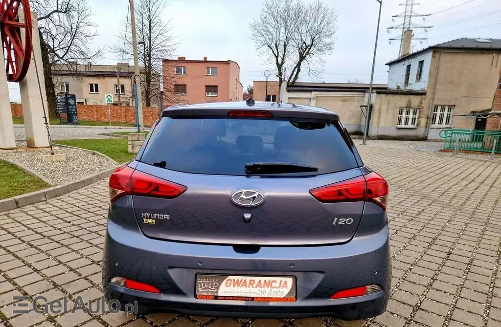 HYUNDAI I20 