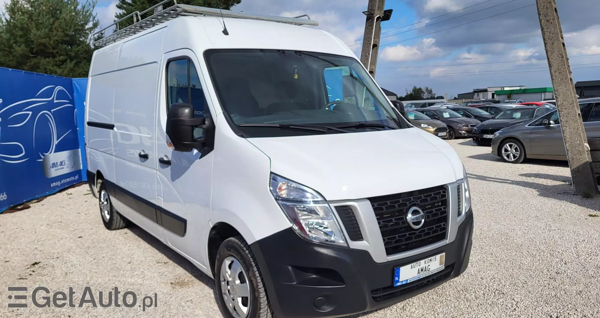 NISSAN NV400 