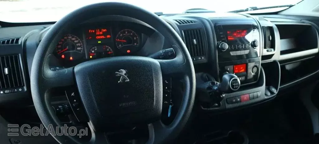 PEUGEOT Boxer 