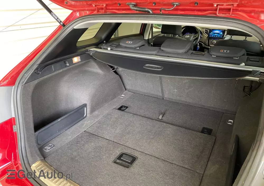 HYUNDAI I40 1.7 CRDi Comfort +