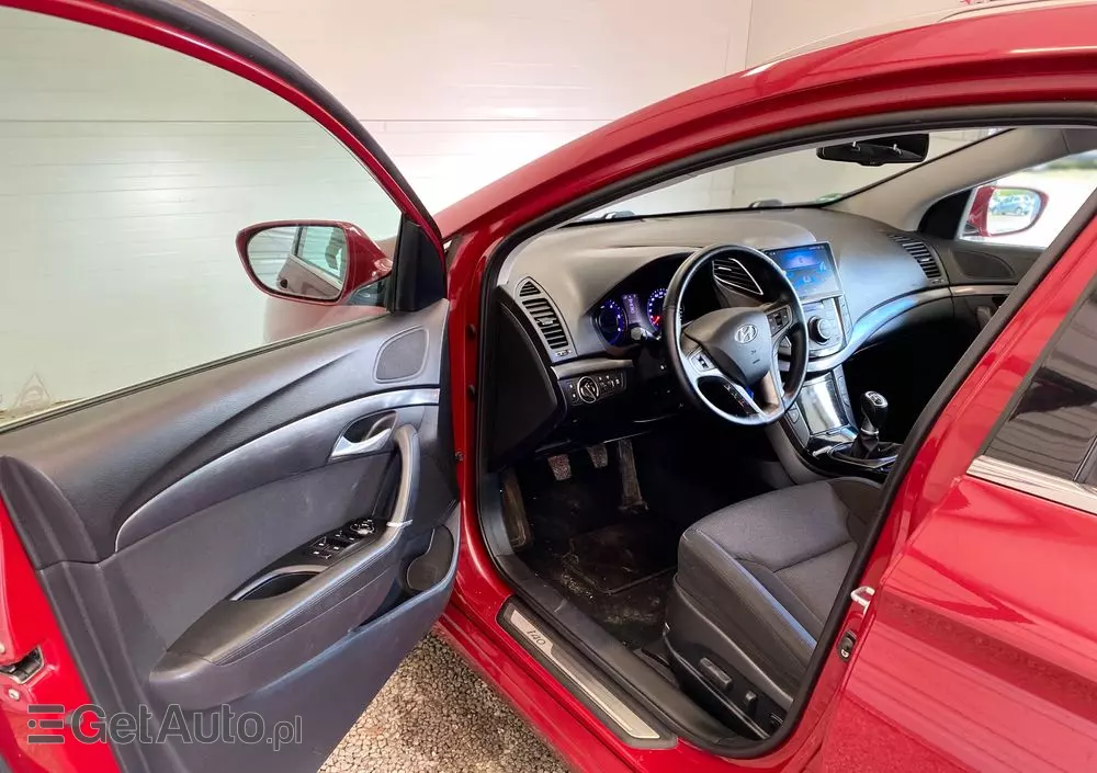 HYUNDAI I40 1.7 CRDi Comfort +