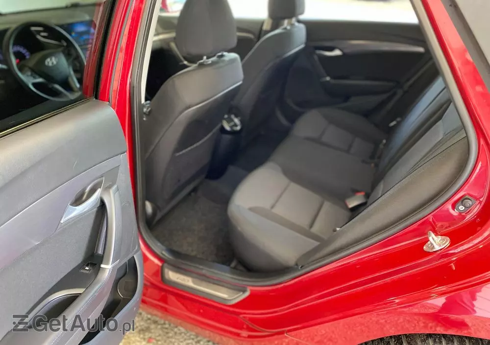 HYUNDAI I40 1.7 CRDi Comfort +