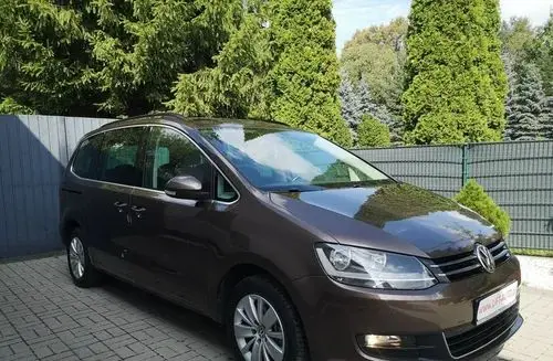 VOLKSWAGEN Sharan 
