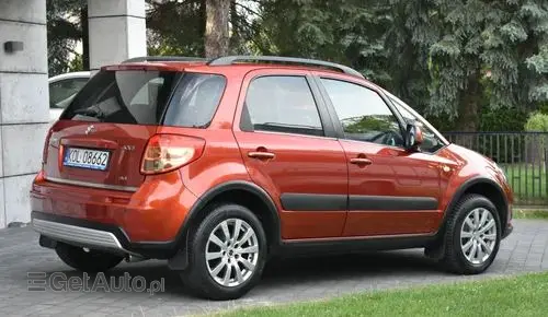SUZUKI SX4 