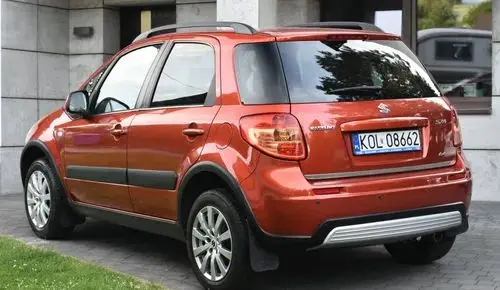 SUZUKI SX4 