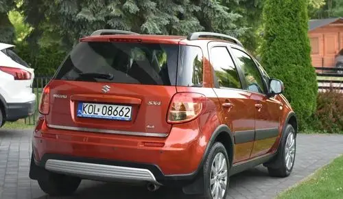 SUZUKI SX4 