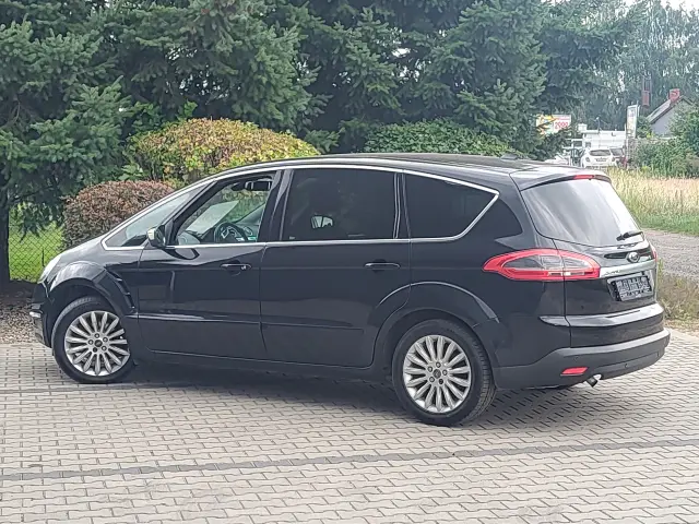 FORD S-Max Titanium