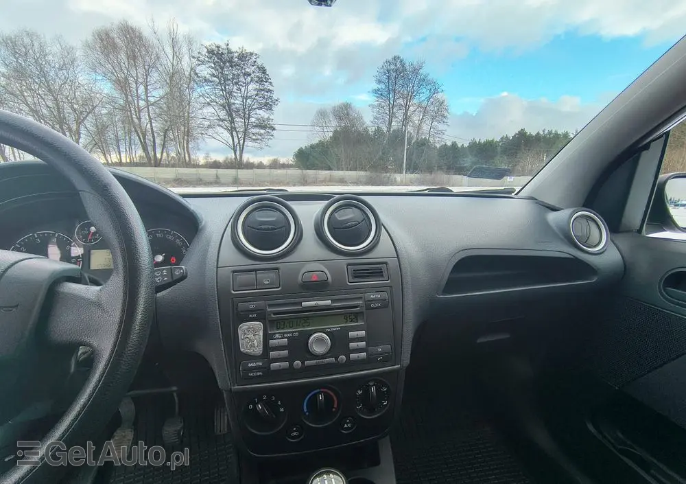 FORD Fiesta 1.4 Black Magic