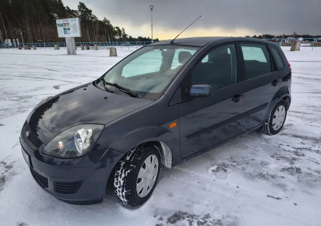 FORD Fiesta 1.4 Black Magic