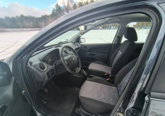 FORD Fiesta 1.4 Black Magic