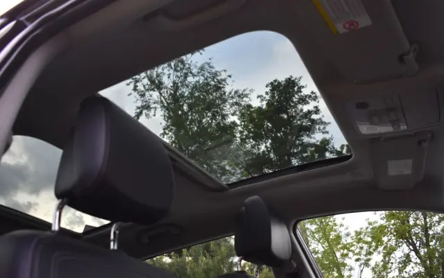 KIA Sportage 2.0 CRDI 4WD Automatik Vision