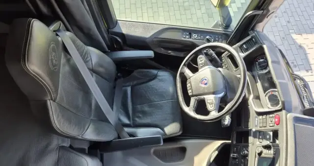 SCANIA SCANIA///G320///2021///RETARDER ///FIRANKA///VECON///18000KG/// DŁUGOŚĆ 8.10///20 EUROPALET// DACH PODNOSZONY///SKÓRY/// WAGA///FULL LED///KLIMA POSTOJOWA///BOGATA WERSJA///PERFEKCYJNY STAN 