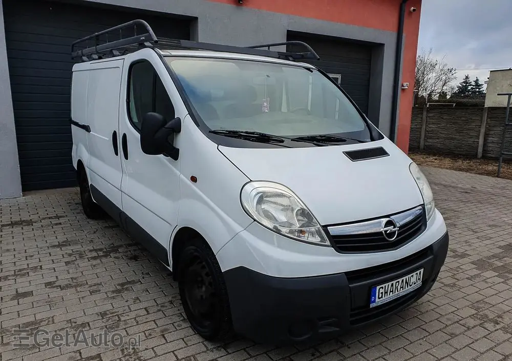 OPEL Vivaro 