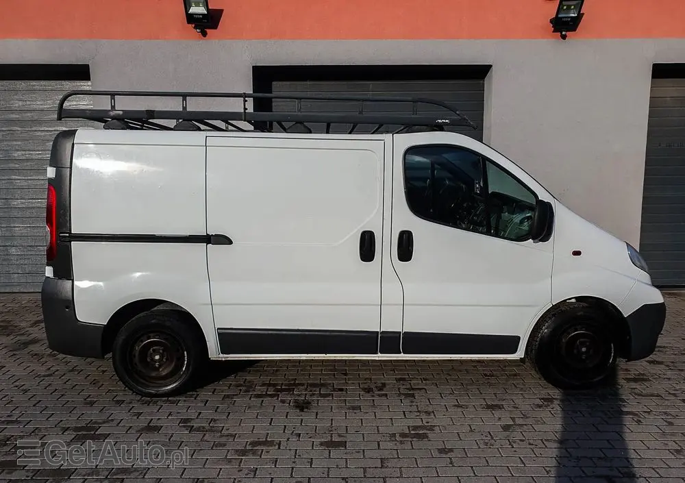 OPEL Vivaro 