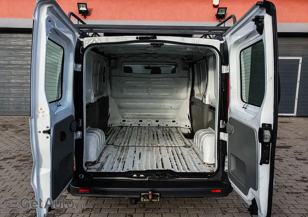 OPEL Vivaro 
