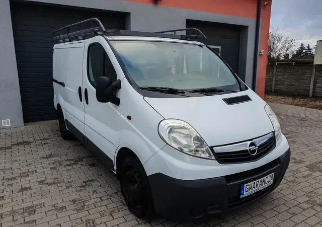 OPEL Vivaro 