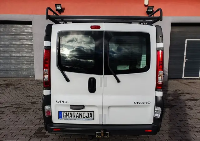OPEL Vivaro 