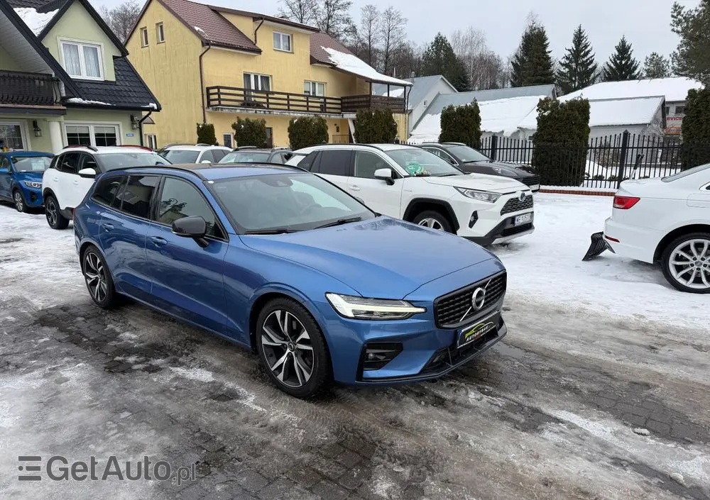 VOLVO V60 B4 B R-Design