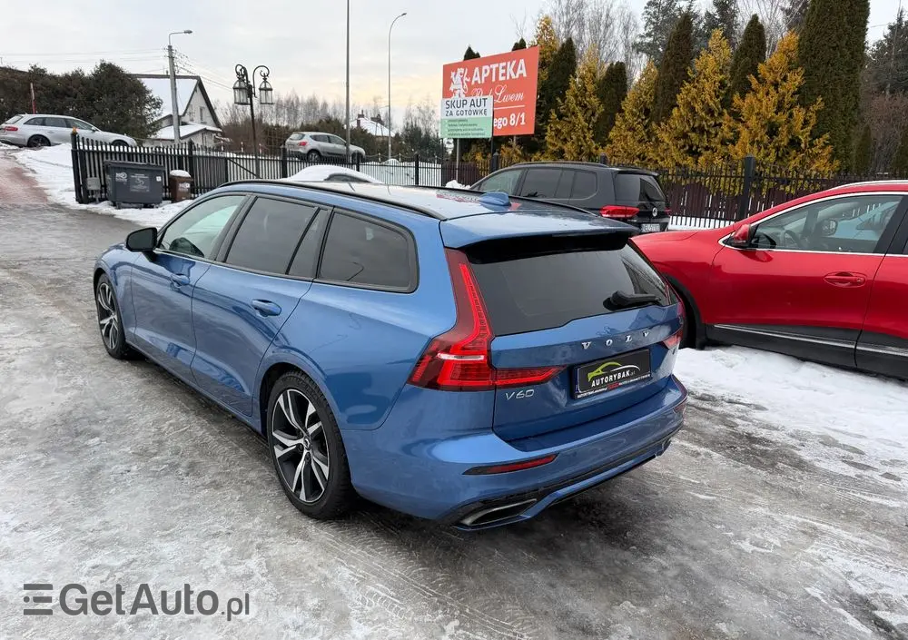 VOLVO V60 B4 B R-Design