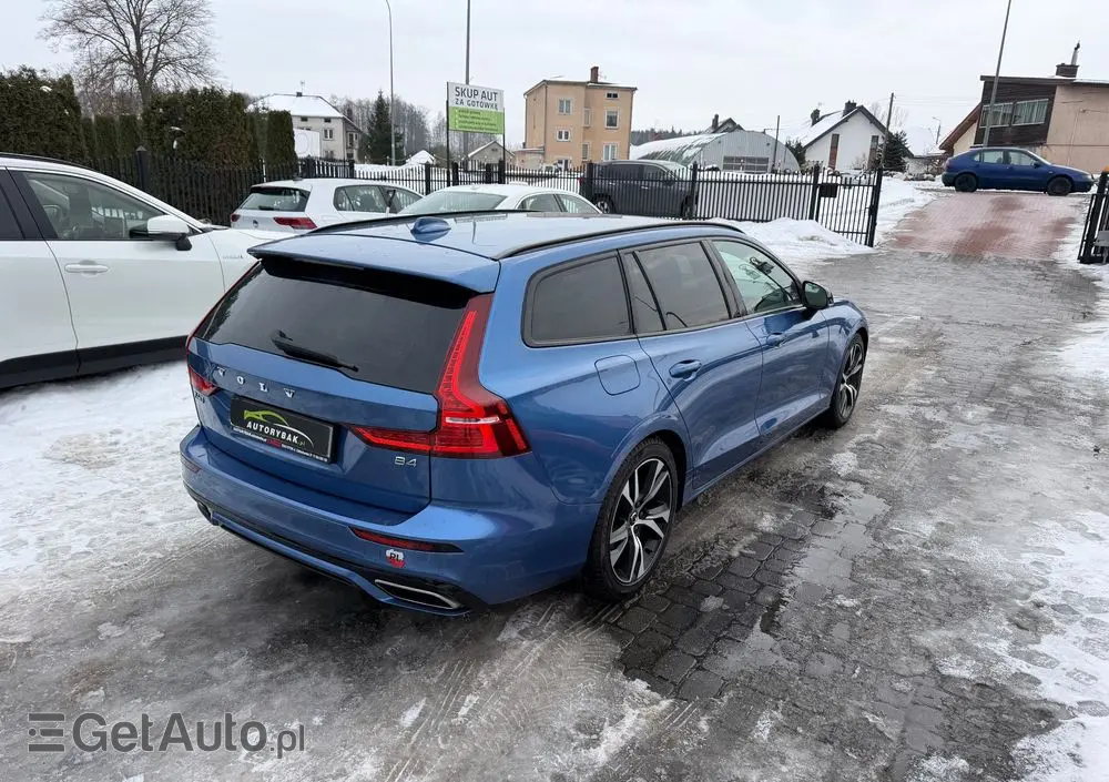 VOLVO V60 B4 B R-Design
