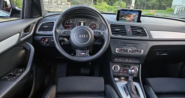 AUDI Q3 2.0 TDI Quattro S tronic