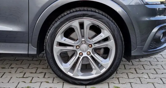 AUDI Q3 2.0 TDI Quattro S tronic