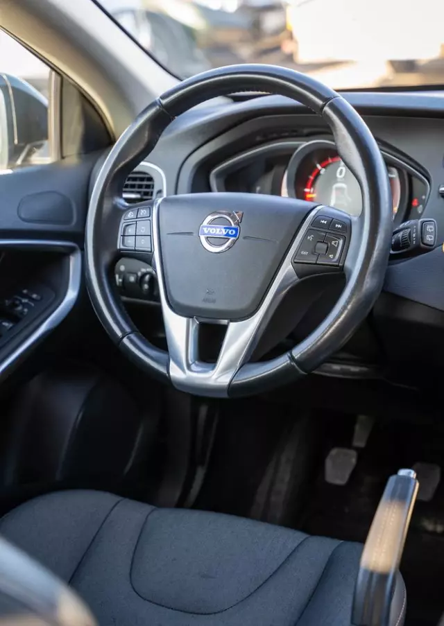 VOLVO V40 Cross Country D3 Kinetic