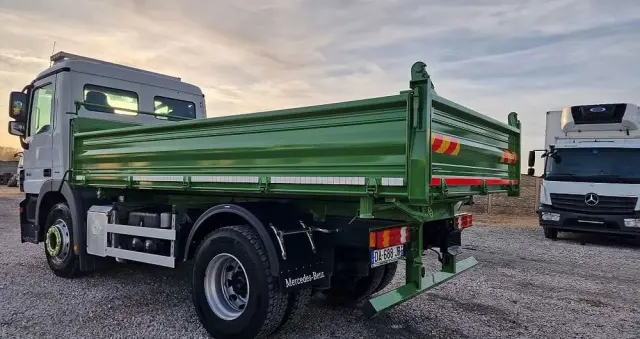 MERCEDES-BENZ Actros 1832 v6 Kiper wywrotka 4x2 Klima zaczep blokada 