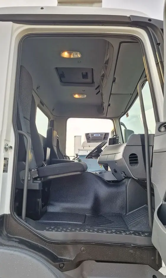 MERCEDES-BENZ Actros 1832 v6 Kiper wywrotka 4x2 Klima zaczep blokada 