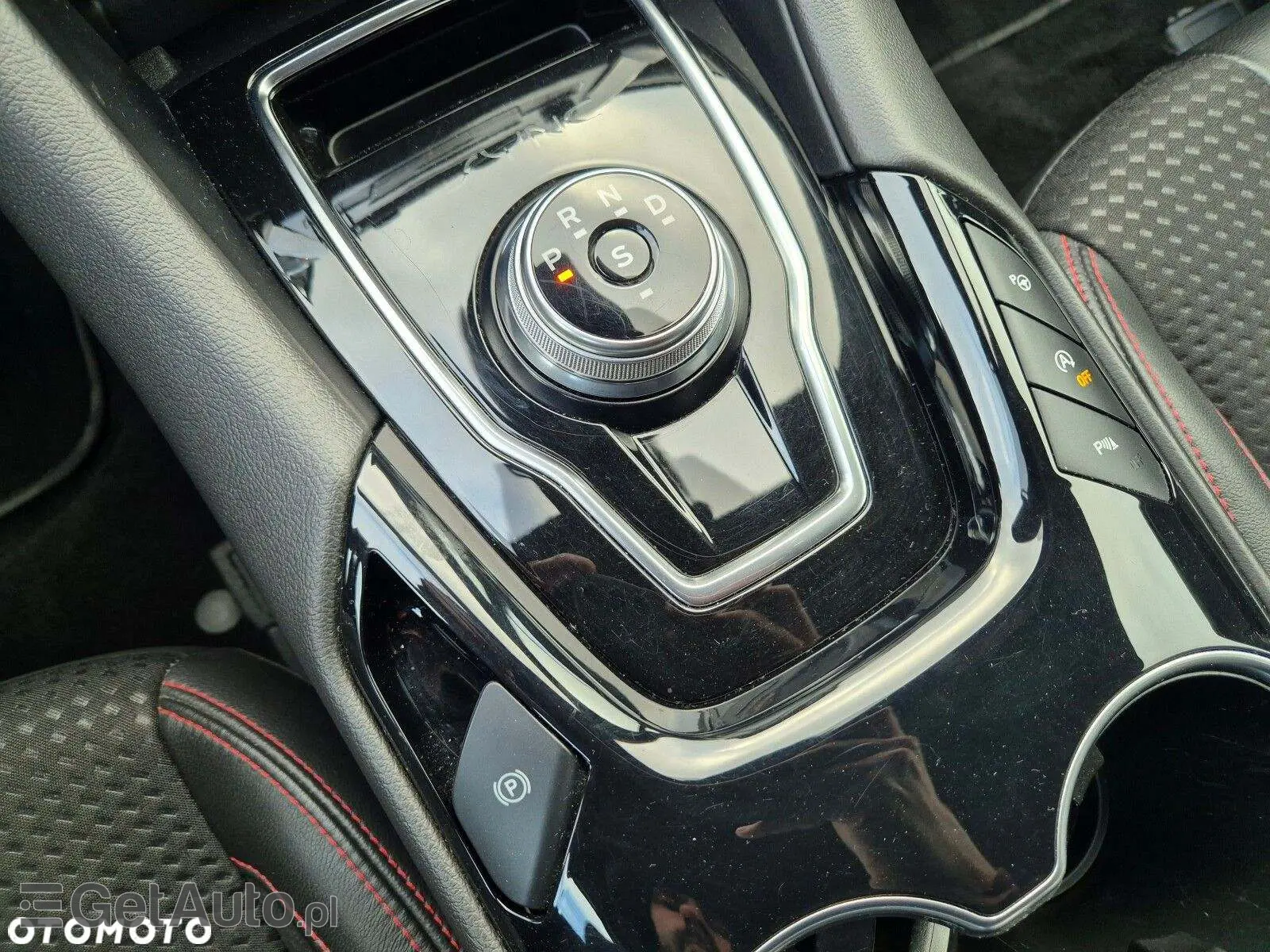 FORD Mondeo ST-Line X 4WD