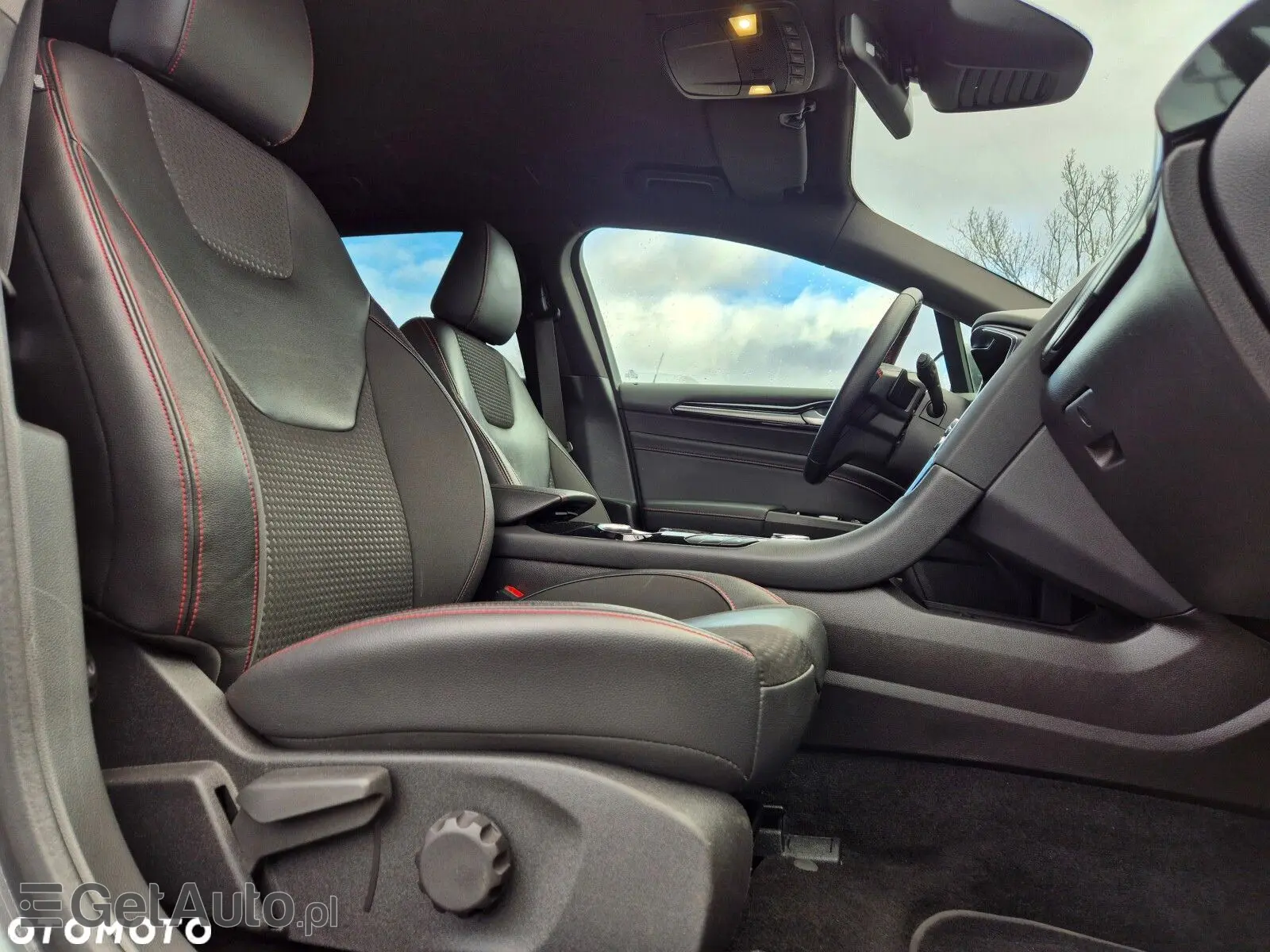 FORD Mondeo ST-Line X 4WD