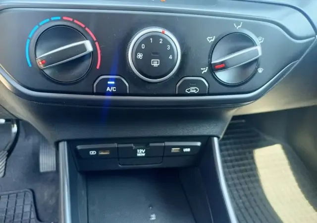 HYUNDAI I20 1.2 Pure